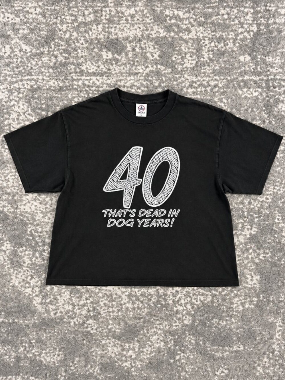 Delta “40 That’s Dead in Dog Years” Black Graphic T-Shirt Size Large